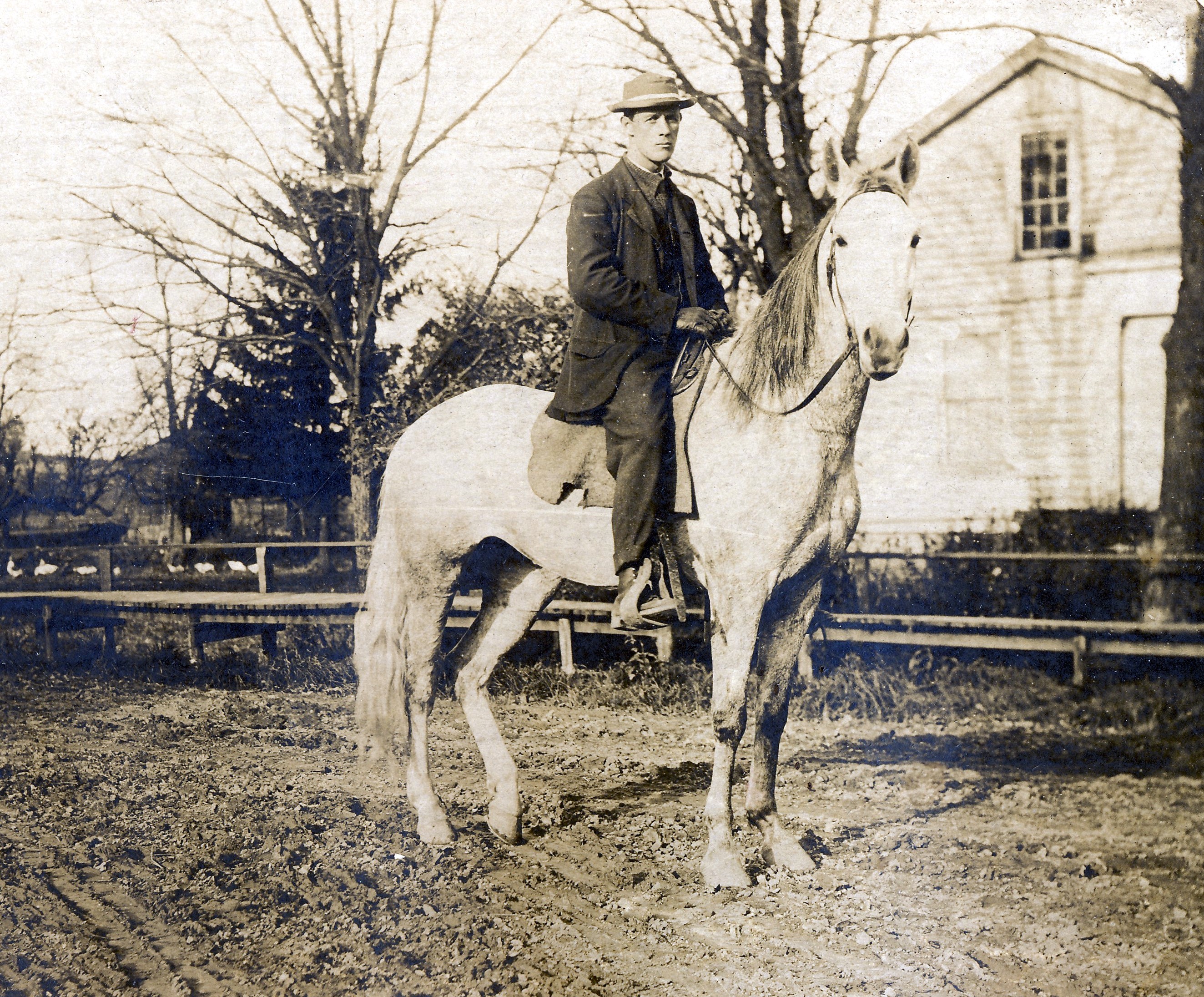1900 Charlie Hart