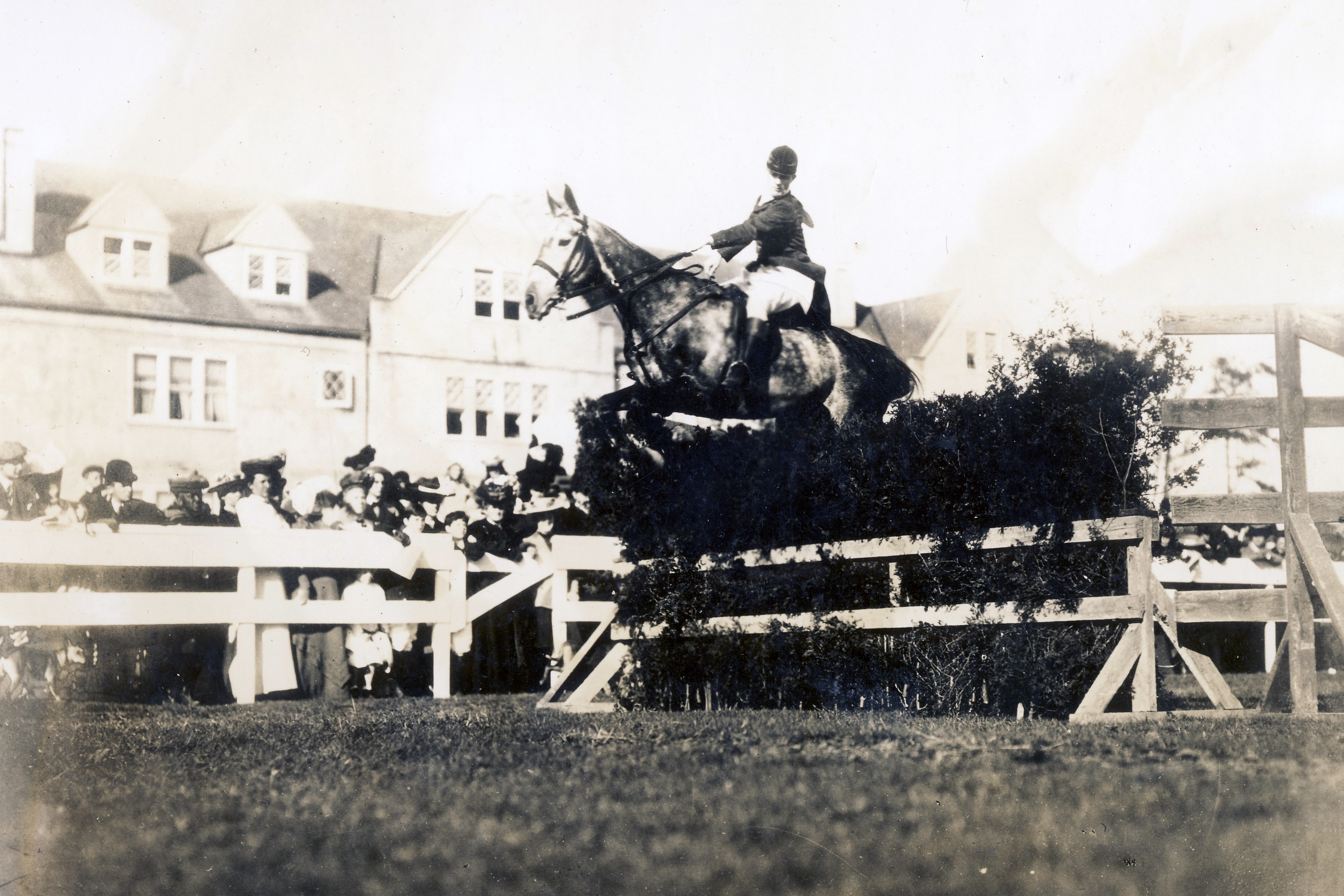 1904 Charles Hart at Lakewood Horse Show