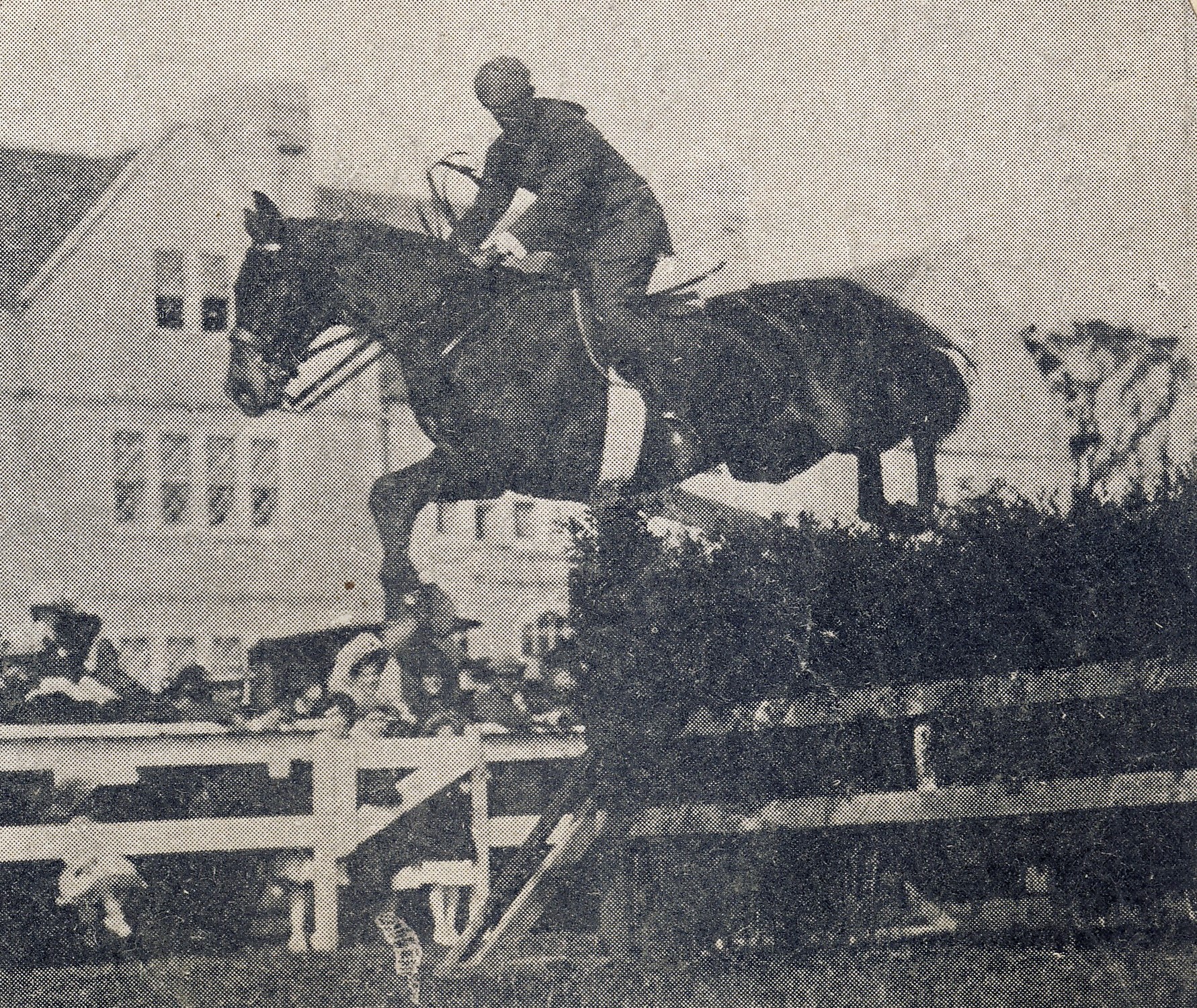1904 Charlie Hart