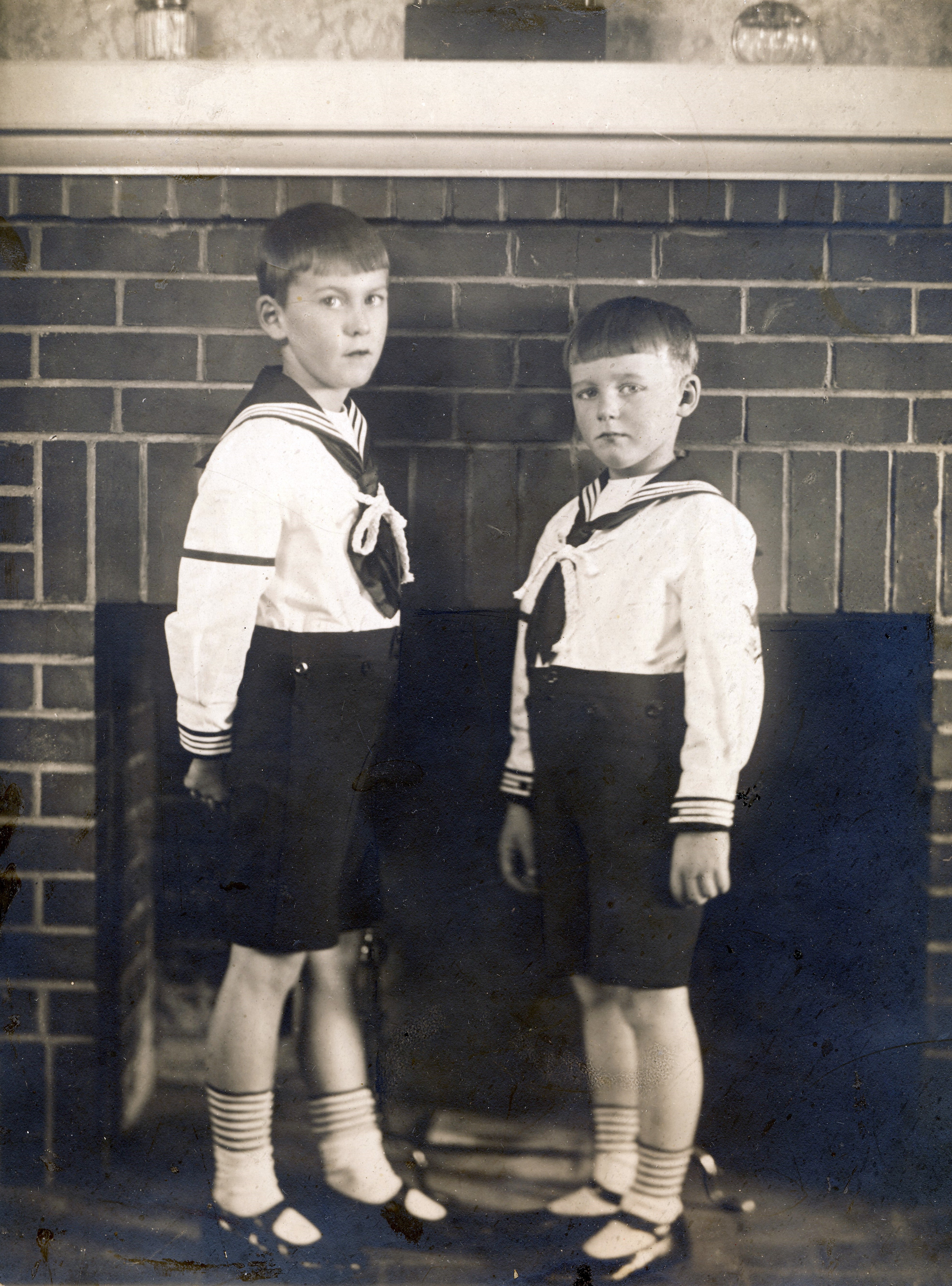 1925c Robert and Albert Hart